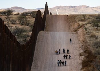 A writer tugs at the roots of America’s stubborn border woes