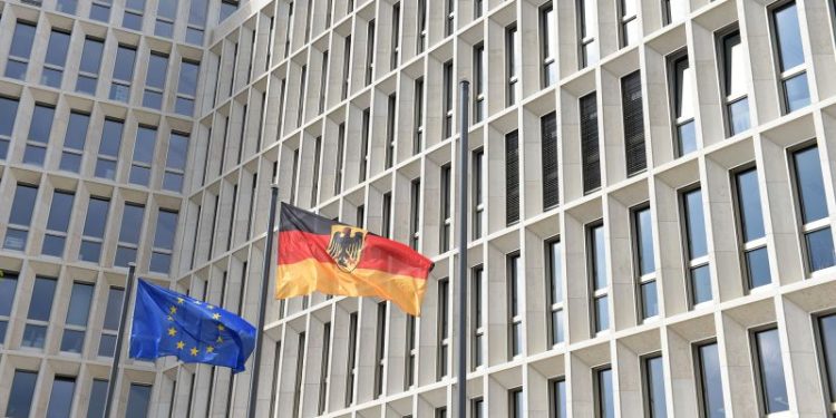 Germany demands new citizens accept Israel’s right to exist