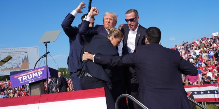 How top Trump VP finalists reacted to apparent assassination attempt