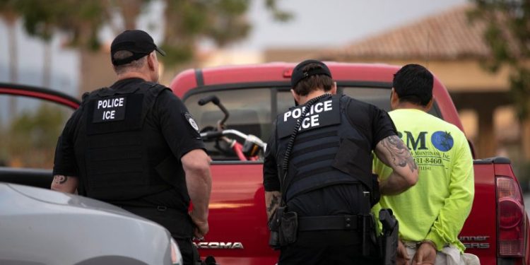Report says ICE detention often fails to meet government standards