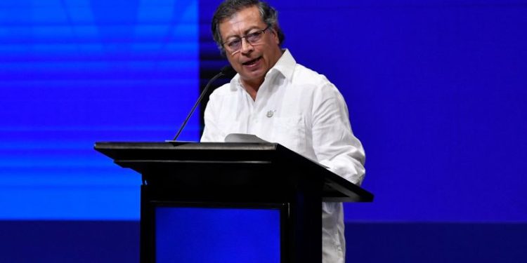Latin American leaders are learning how to handle Trump. Colombia’s president showed how not to do it