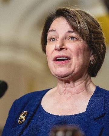 Dem senators ripped for reversing Venezuela stance after Trump captured Maduro: ‘Politics at its worst’